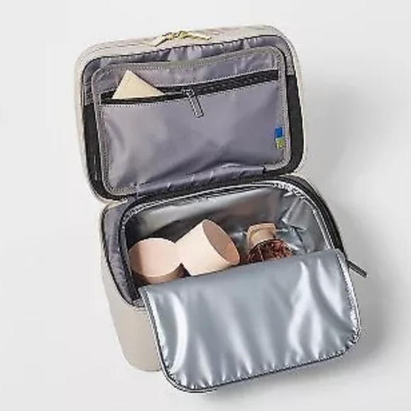 Signature Toiletry Bag Atmosphere - Open Story️ Taupe - Picture 3 of 5